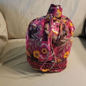 Vera Bradley floral bucket tote